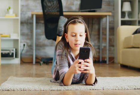5 sureshot ways for getting rid of screen addiction among children